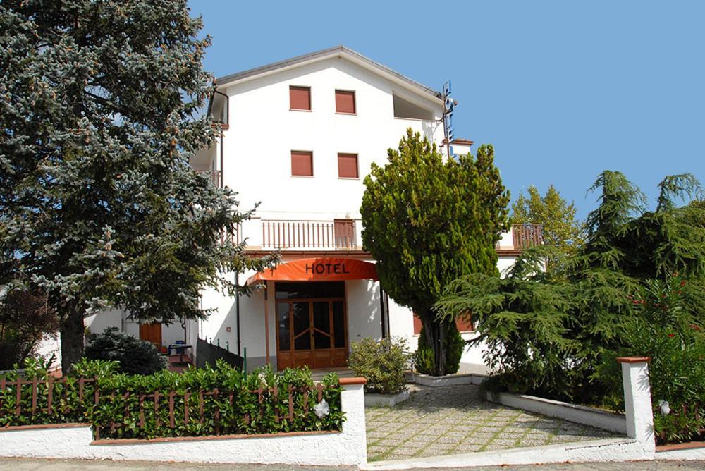 Hotel Del Duca Montedinove Kültér fotó