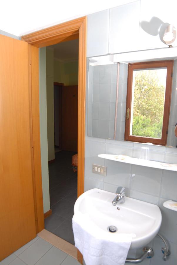 Hotel Del Duca Montedinove Kültér fotó